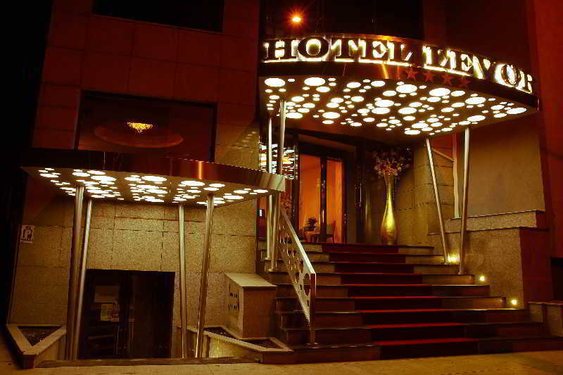 Best Western Hotel Lev Or I Bucareste Exterior foto